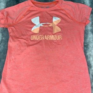 ✨Under Armour shirt bundle✨